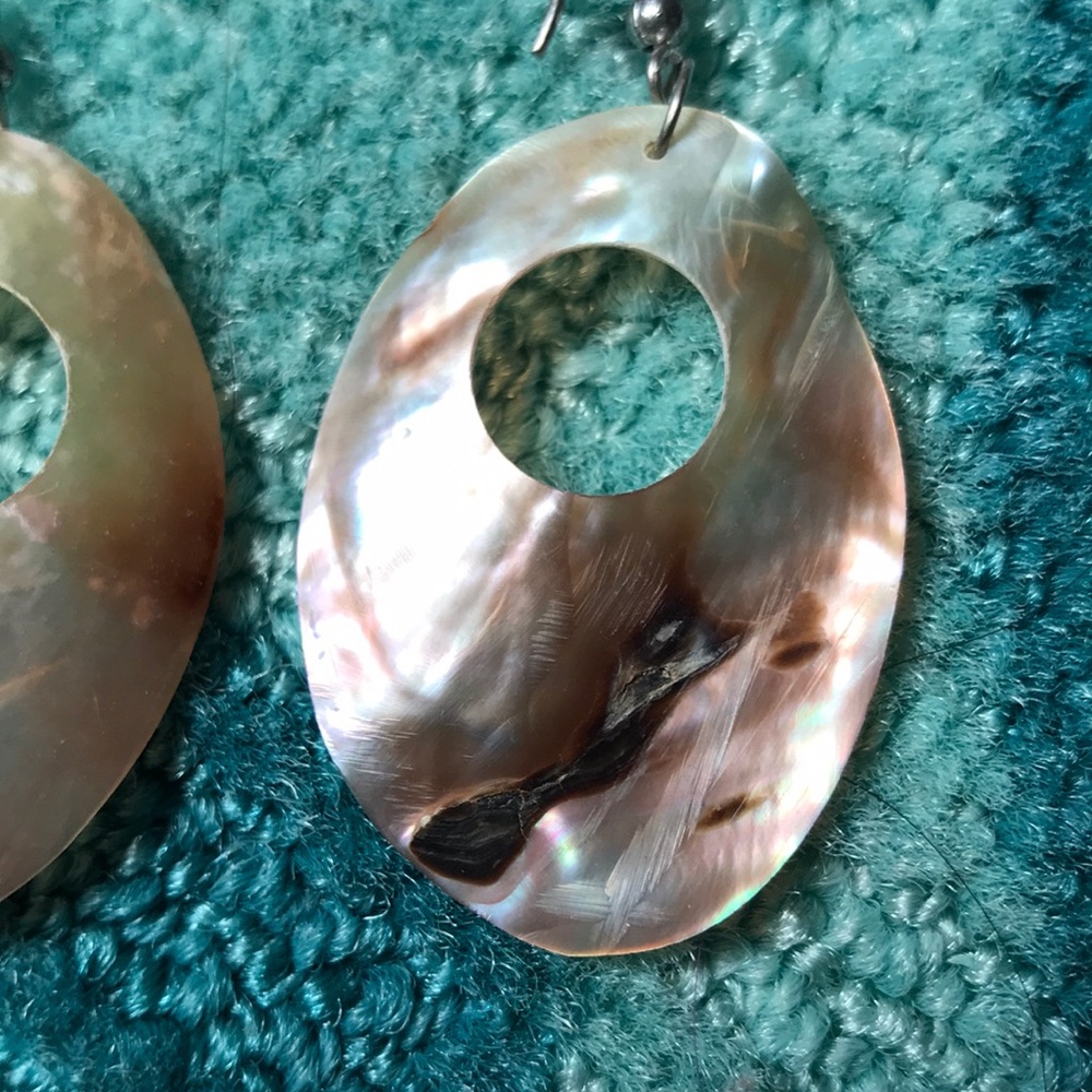 Conch Shell Earrings - image 2